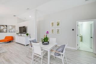 Central Naples Home with Private Pool, Spa and Lanai! - 4