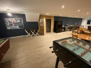 Luxury cosy carriage with electric private hot tub - 1