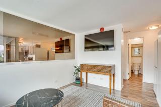 Honolulu Condo with Balcony Walk to Waikiki Beach! - Honolulu - 7