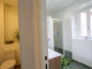 Maison en pierre rénovée avec jardin, proche Sarlat, idéale pour familles, avec équipements bébé inclus - FR-1-616-200 - Aillac - 6