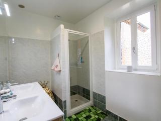 Maison en pierre rénovée avec jardin, proche Sarlat, idéale pour familles, avec équipements bébé inclus - FR-1-616-200 - Aillac - 5