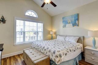 Spacious House with Pool near the Beach 2165 - 9