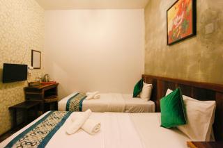 Swing & Pillows - Anggun Hotel Seri Iskandar, Ipoh - 1