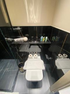 White and gold studio apartment in Binghatti Canal whit pool - 5