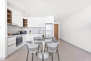 Chic 1BR-Downtown Views II T2 w/ Dubai Mall Access - Dubái - 1