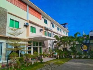 JJS Hotel and Resort - San Remigio - 9