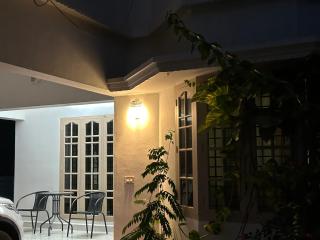 Nikitas's Home stay - Ernakulam - 3