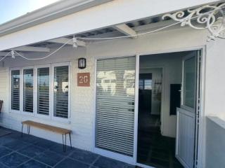 Sun Kiss Beach Cottage - Le Cap - 8