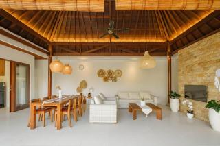 Villa Elaine Uluwatu By Azure, 8 min padang padang beach - Uluwatu - 4