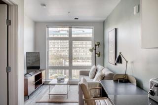 Lower Queen Anne 1br w game room garden SEA-698 - 8