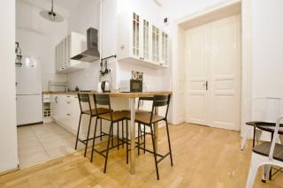 Budget Apartment by Hi5 - King street - for groups - Budapest - 7