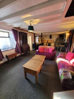 Charming pet friendly 2 bedroom cottage, close to Narberth & local beaches, friendly animals on our smallholding - Pembrokeshire - 1