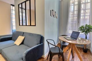 Le logis de Madeleine - ideal couple / solo - coeur de la ville - proche gare - Troyes - 9