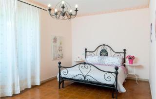 Gorgeous Home In Bagnoregio - 8