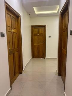 YATRI NIVAS SAGARA ( AC AND NON-AC DELUXE ROOMS) - Sāgar - 7