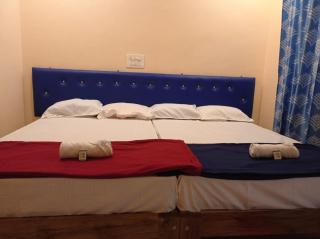 Redkar Rooms Gokarna Beach front AC And Non AC Rooms - Gokarn - 8