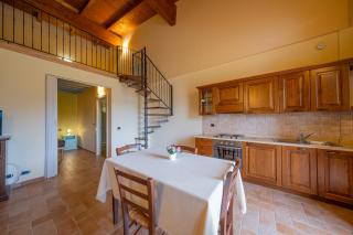 Agriturismo Borgo Biaia - Camporgiano - 6