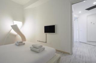 Mila Lux Lodi - Milan - 1