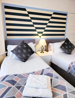 Epicsa - 3 Bedroom Family & Corporate Stay, Garden and FREE parking - Cambridge - 1