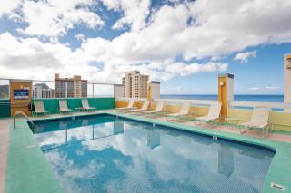 Stylish, Newly Renovated Studio Near Waikiki Beach! - Honolulu - 7