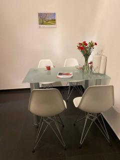 Preiswertes stilvolles Zimmer im privaten Haus mit großem schönem modernem Gemeinschaft Badenzimmer - 4
