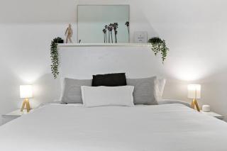 Charming Apartment near Las Olas Blvd - 1