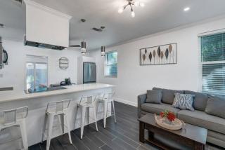 Bayshore blvd Private Suite - Tampa - 1