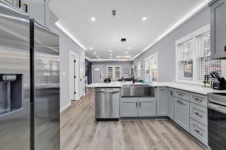 Spacious House in Charlotte - Charlotte - 6