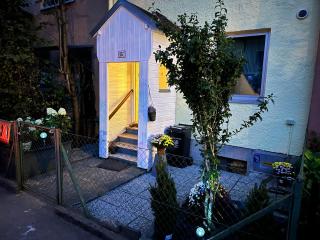 The Peaceful Garden Family Stay with Free Parking - Salzburg - 4