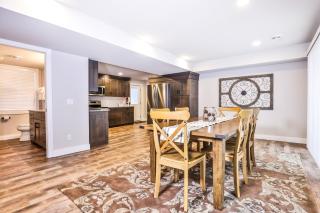 The Dog & Pup House - Manitowish Waters - 5