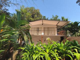 Rooms in Greek Jungle Villa, Thalassa Road - Siolim - 8