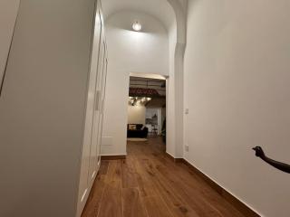 Domus Miraculi: Casa storica nel cuore di Napoli - Naples - 1