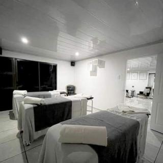 P&l exclusive beauty parlour - Joanesburgo - 3