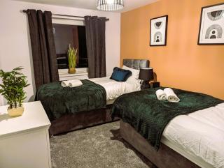6 Guests * 4 Bedroom * Free Wi-Fi *Huntingdon - Huntingdon - 8
