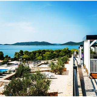 Camp Panorama Plus with Pool - Drage - 6
