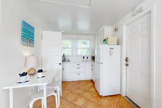 Sandcastle Cottage 22 - Oceanside - 6
