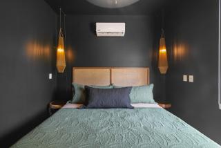 Shes moody TULUM 3 bed penthouse with yard pools rooftop aircon 15 minute drive to the beach - Tulum - 8
