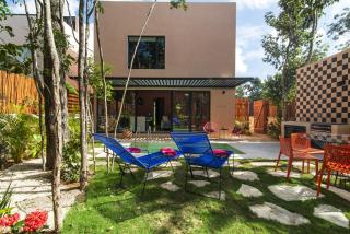 Shes moody TULUM 3 bed penthouse with yard pools rooftop aircon 15 minute drive to the beach - Tulum - 2