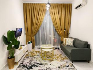 SKY COZY TROIKA RESIDENCE, 1 BEDROOM 4-6 PAX, 2 BEDROOMS 6-8 PAX, POOL VEW, SKY & CITY VIEW, Free Parking, Pool, Unlimited Wifi & Netflix - Kota Bharu - 3