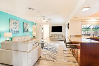 2 Mi to Downtown Cape Coral Escape with Pool Table! - Cape Coral - 8