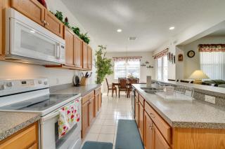 22 Mi to Disney Kissimmee Home with Pool and Hot Tub - Kissimmee - 8
