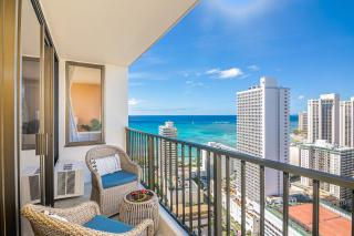 Deluxe 34FL Ocean View Near Waikiki Beach with Parking - Honolulu - 0