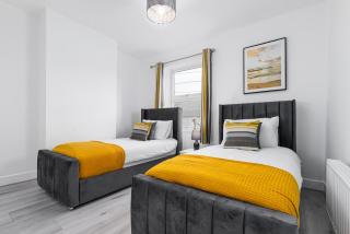 Cosy 2Bed House Close to Station - Grays Thurrock - 9