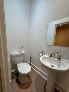 Tranquil Relaxing 2 Bed Apartment In Peterborough - Peterborough - 9