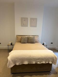 Tranquil Relaxing 2 Bed Apartment In Peterborough - Peterborough - 5
