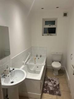 Tranquil Relaxing 2 Bed Apartment In Peterborough - Peterborough - 3