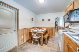 Jones Mills Vacation Rental Near Skiing and Hiking! - 5