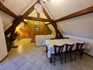 Voici une suggestion de titre : Gîte charmant près de Nancy avec climatisation, WiFi, barbecue et parking privé - FR-1-584-100 - - 9