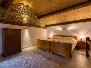 Holiday Home in Birbir near Beach & Pool - Bribir - 6