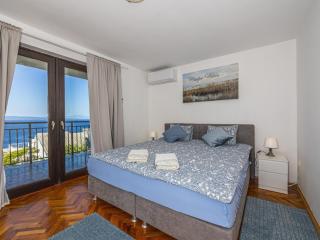 Holiday home with pool in Klenovica - 5